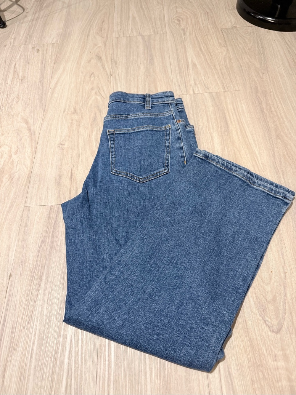 Hudson Jeans Women's Straight Leg Jeans in Medium Blue
